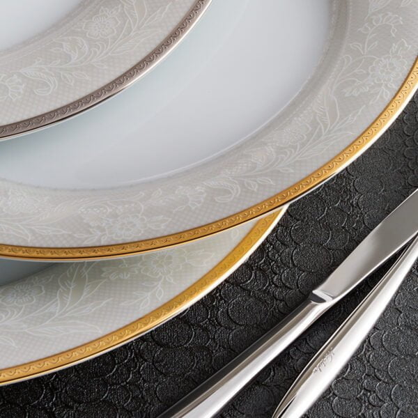 Noritake 33Pcs Dinner Set With Teapot-Flanders Gold - Image 5