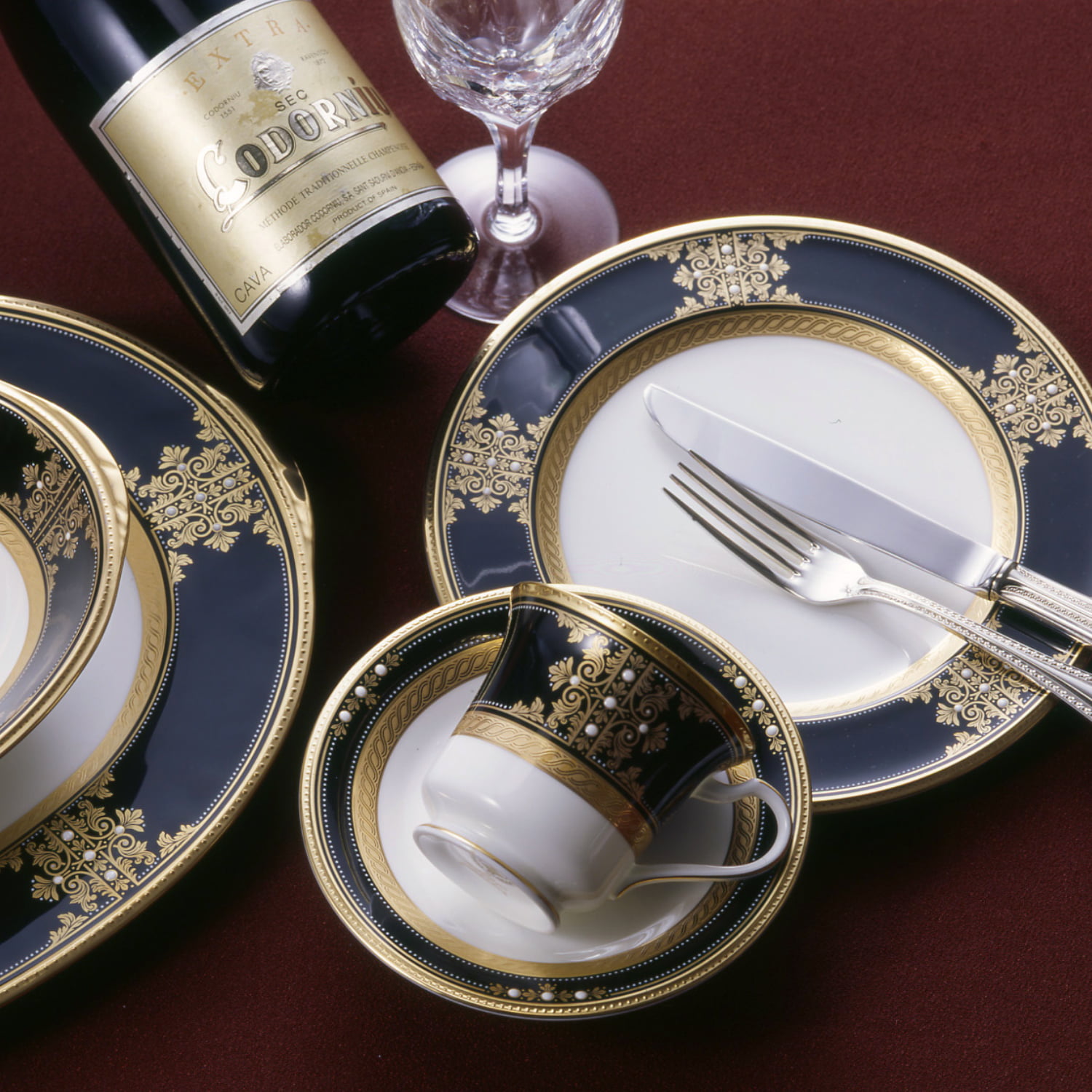 Noritake 96Pcs Dinner & Tea Set For 12 Persons - Evening Majesty - Image 3