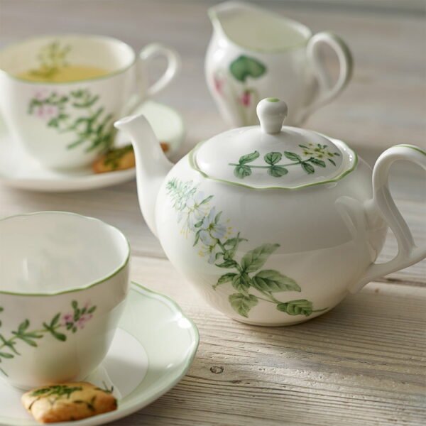 Noritake Small Teapot With Cover 600Cc - English Herbs - Image 3