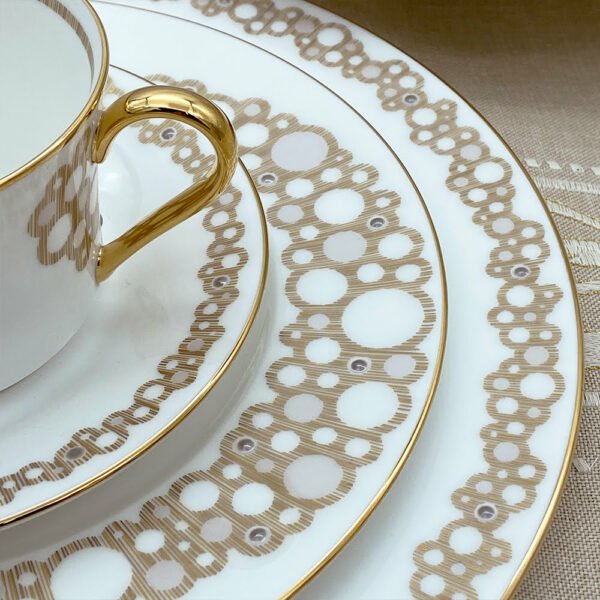 Noritake 96Pcs Dinner &Amp; Tea Set For 12 Persons - Chatham Gold - Image 4