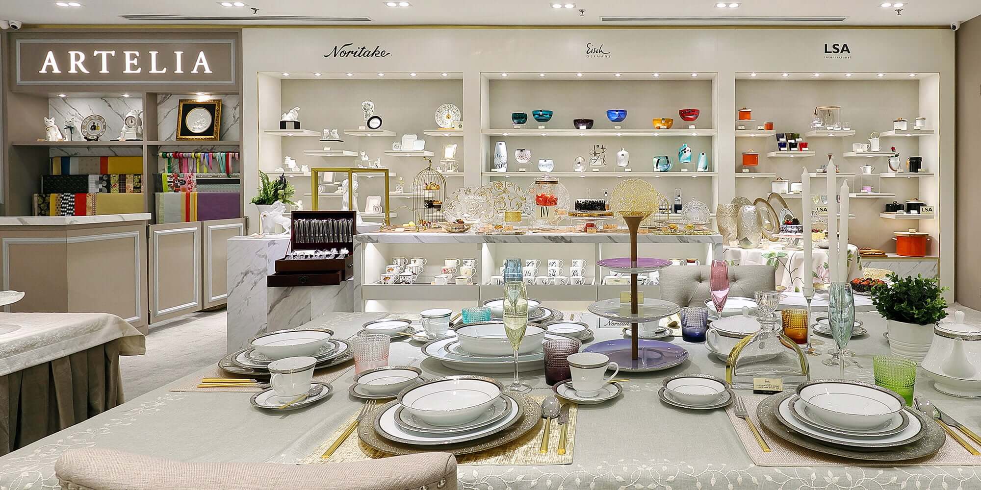 Art of Dining Luxury Tableware